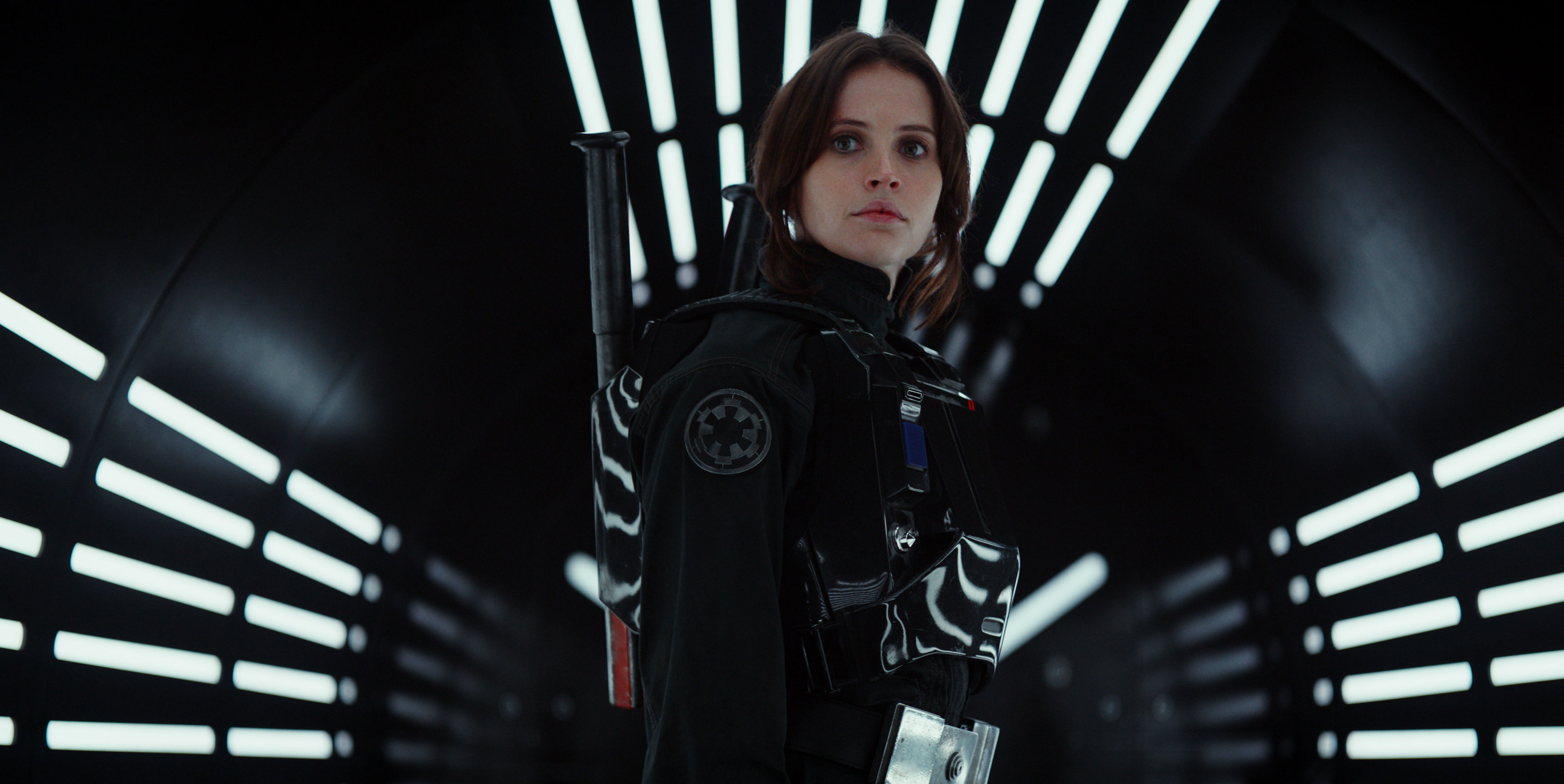 Jyn Erso in imperialer Uniform