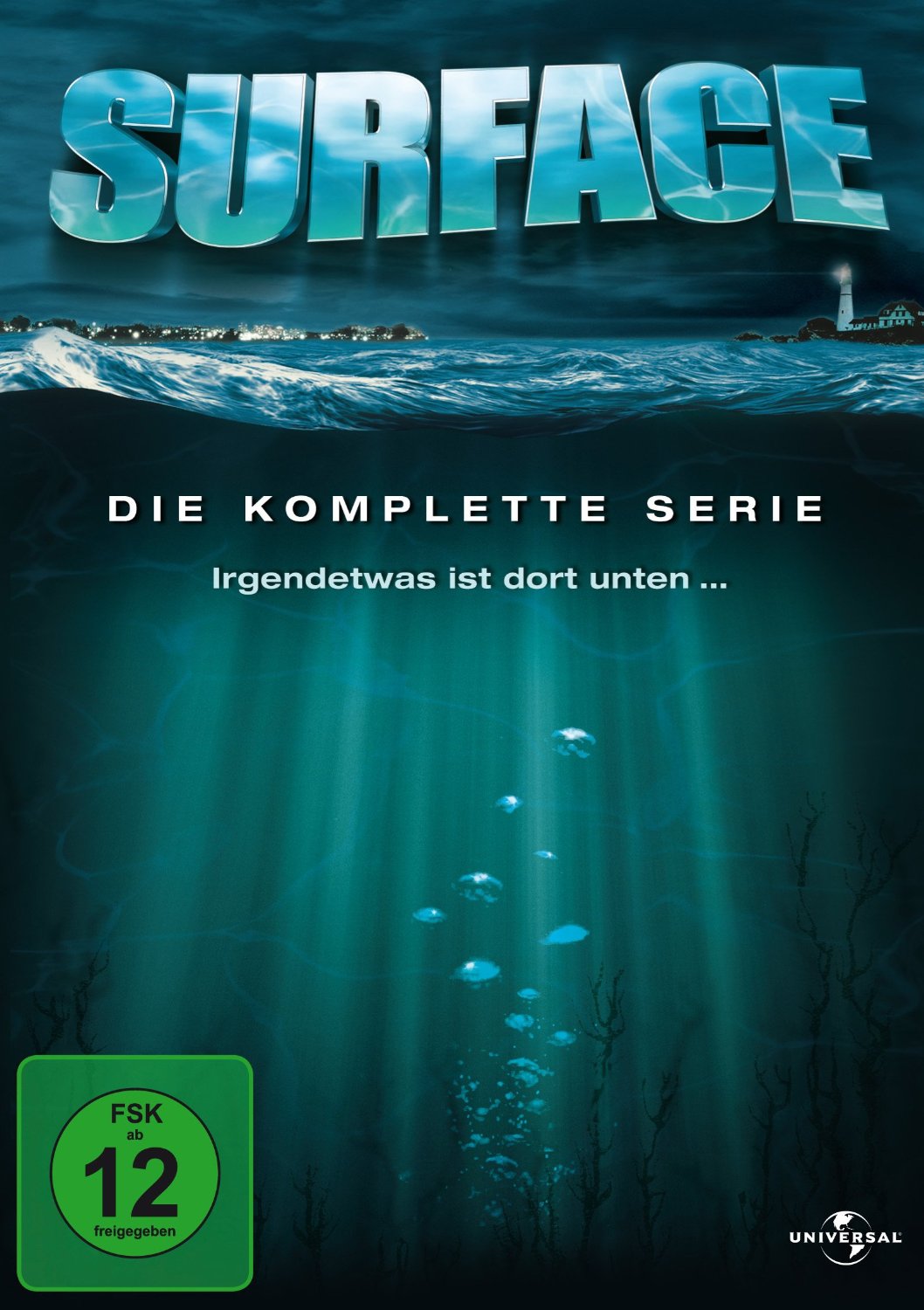 DVD-Cover der Serie Surface mit einem Querschnitt des Meeresspiegels und dem Schriftzug “Irgendetwas ist dort unten…”